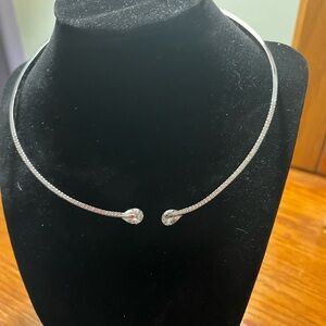 Elegant torque Women's Necklace